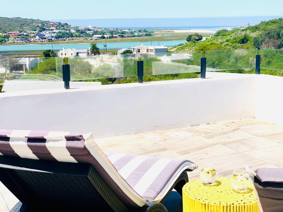 Karee Manor Guesthouse Stilbaai Exterior photo
