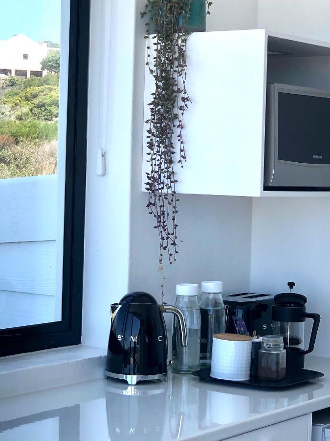 Karee Manor Guesthouse Stilbaai Exterior photo